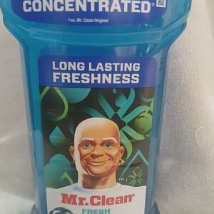 Fresh Scent Blue Cleaner